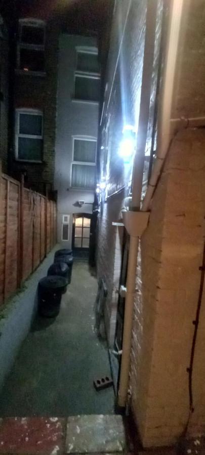 Alistair Lodge Chatham (Kent) Exterior foto